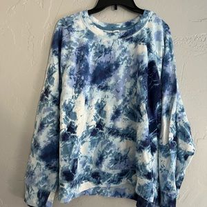 NWOT tie dye sweatshirt